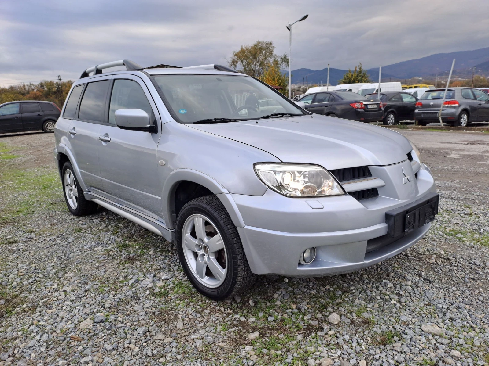 Mitsubishi Outlander 2.0 .- 136..96000. | Mobile.bg   2