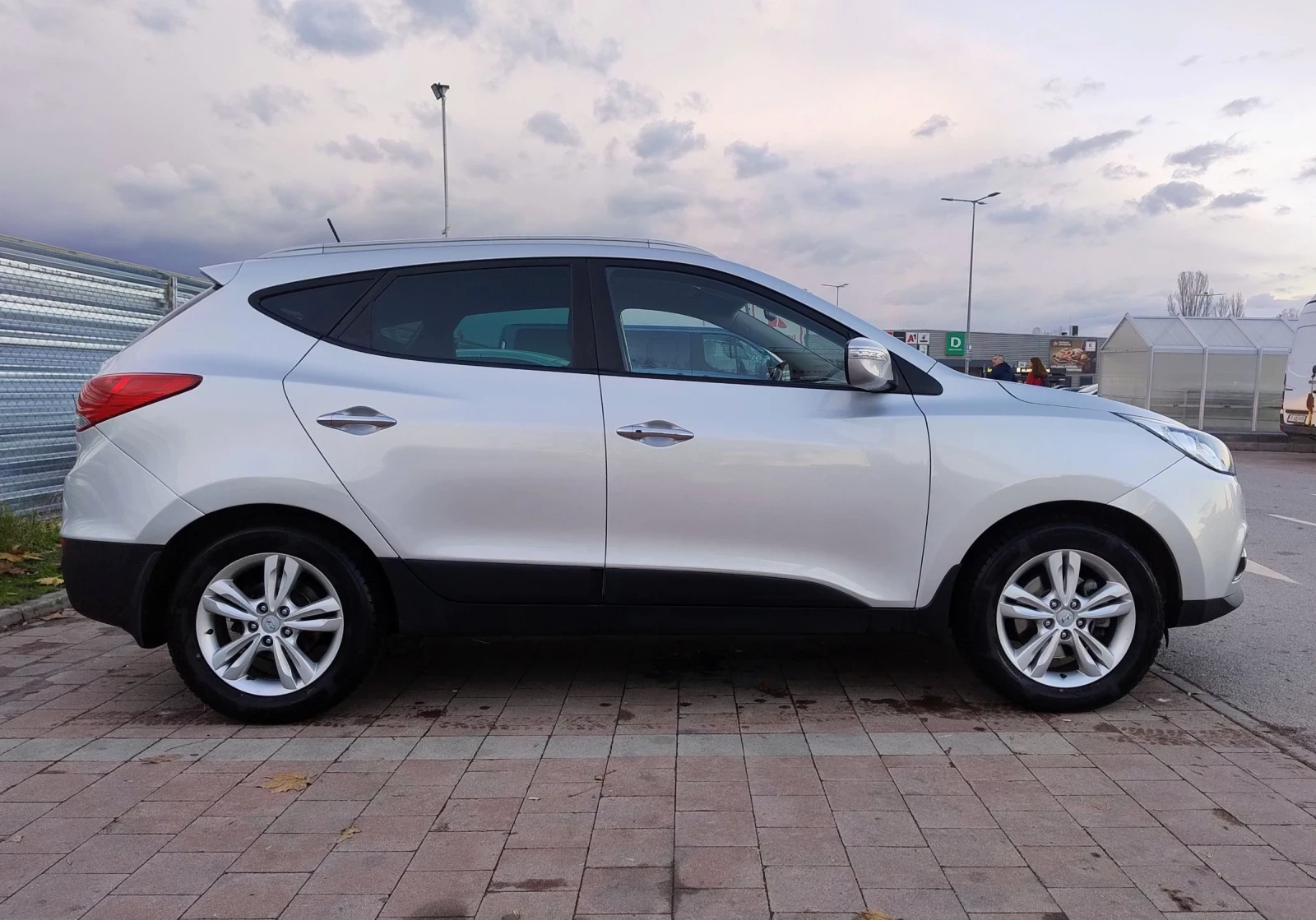 Hyundai IX35 2.0 CRDI 4WD 184 .. | Mobile.bg   4