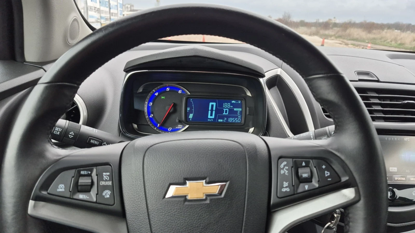 Chevrolet Trax 1.7CDT-I �������* Full Opt * ����������� * ������ | Mobile.bg � ����������� 14