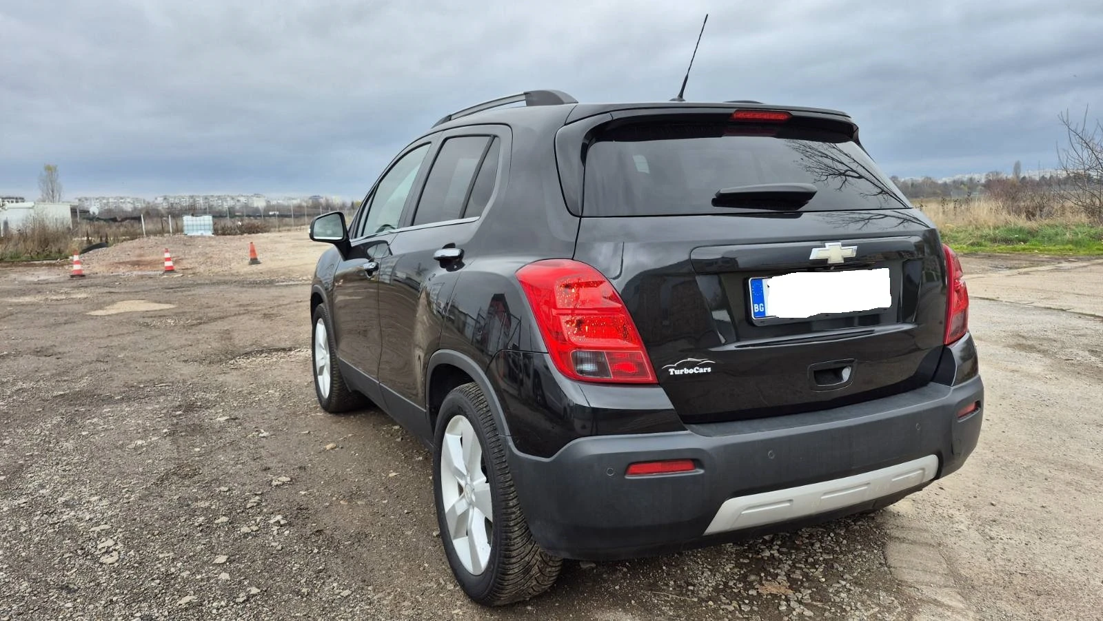 Chevrolet Trax 1.7CDT-I Автомат* Full Opt * РЕГИСТРИРАН * БАРТЕР - изображение 4
