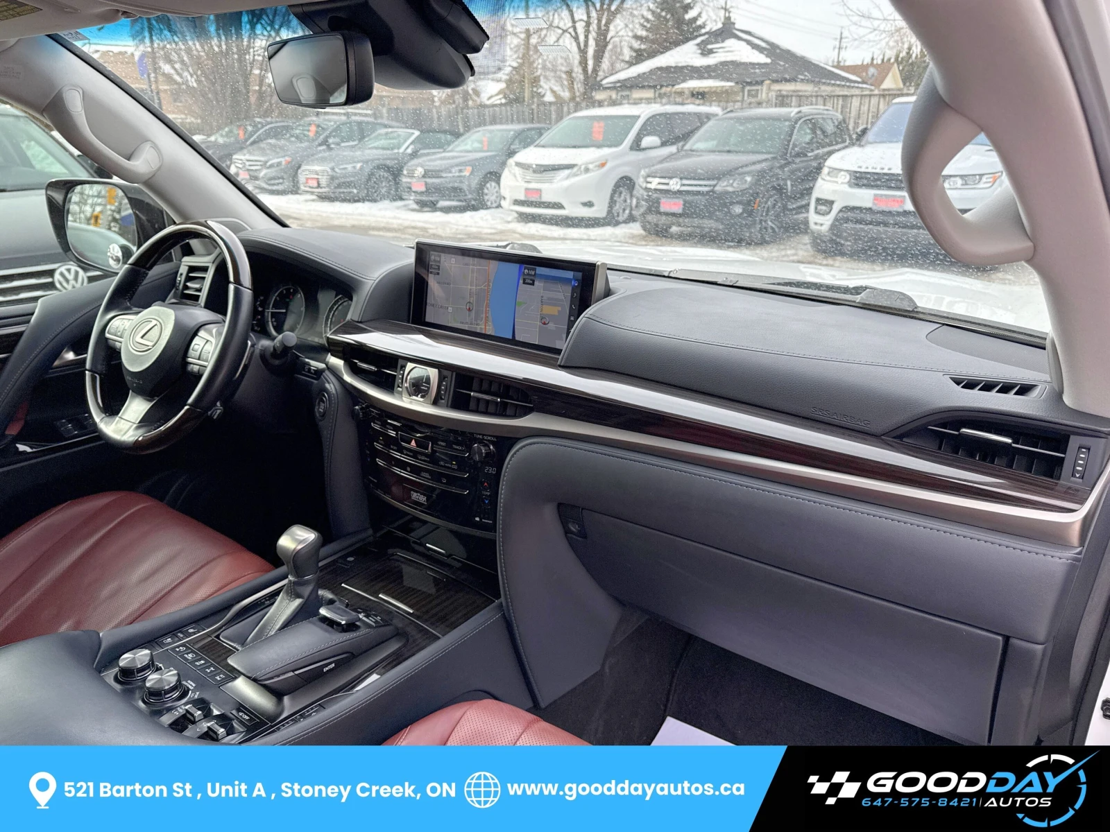 Lexus LX 570 * EXECUTIVE* FULL* ПЕРФЕКТЕН* , снимка 15 - Автомобили и джипове - 53819046