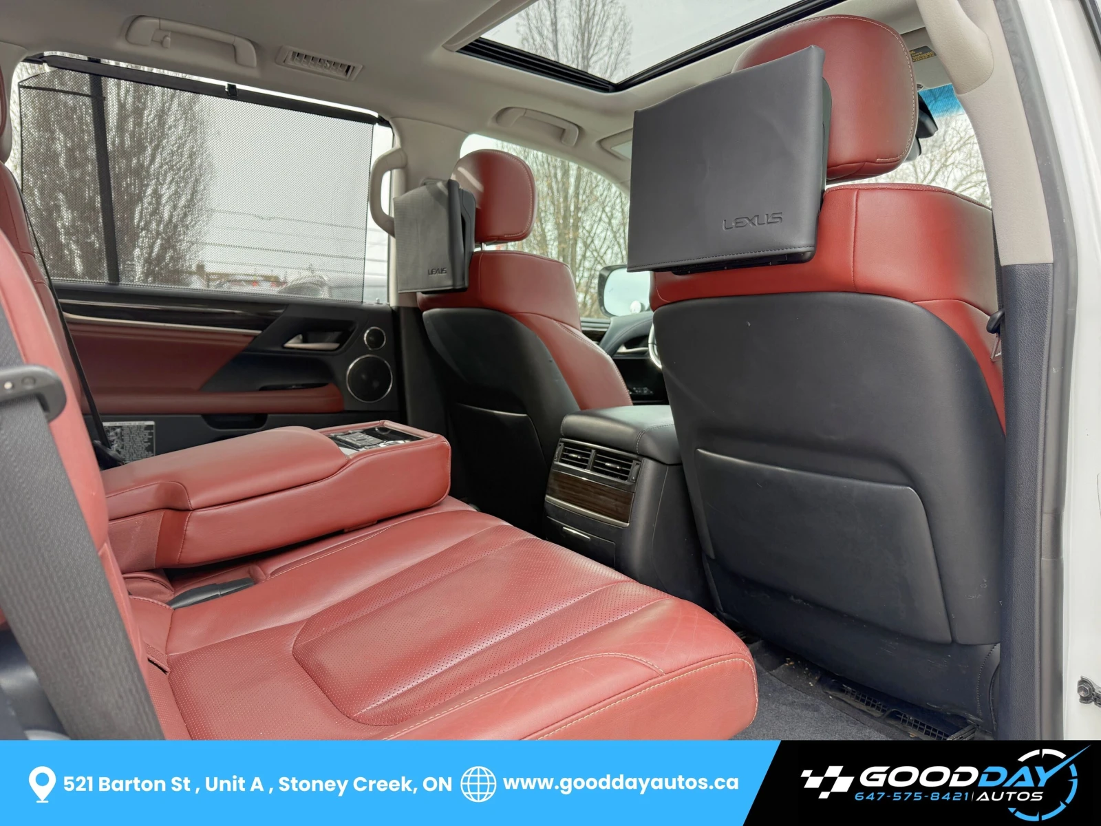 Lexus LX 570 * EXECUTIVE* FULL* ПЕРФЕКТЕН* , снимка 17 - Автомобили и джипове - 53819046