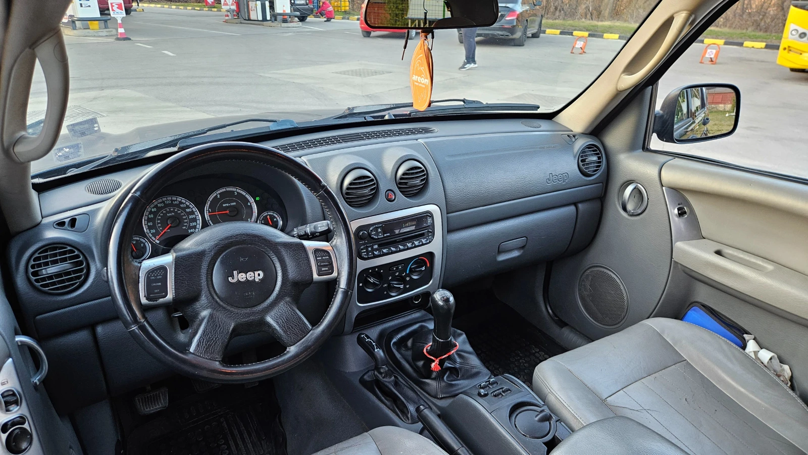 Jeep Cherokee 2.8 CRD 6skorosti/Koja/Facelift | Mobile.bg � ����������� 10