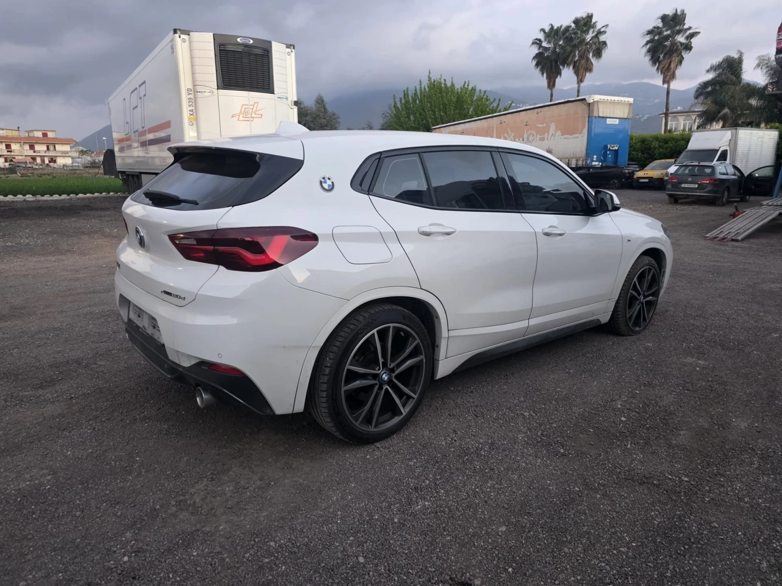 BMW X2 2.0D 4x4 M-pack, снимка 3 - Автомобили и джипове - 53988297