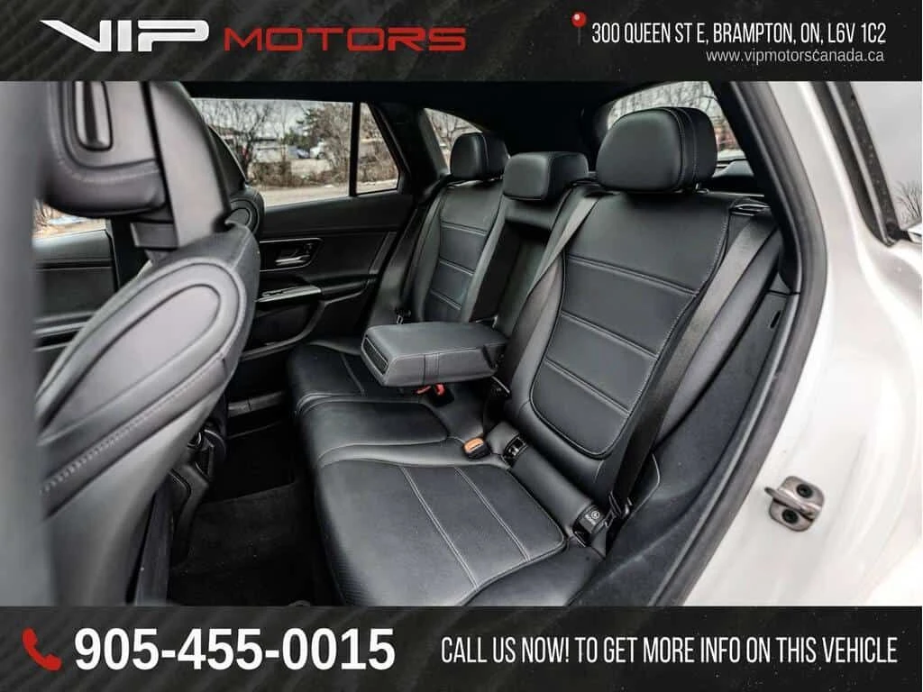 Mercedes-Benz GLC 300 4MATIC SUV/CARFAX/ПАНОРАМА/ПОДГРЕВ/НАВИ/360 КАМ, снимка 11 - Автомобили и джипове - 54202203