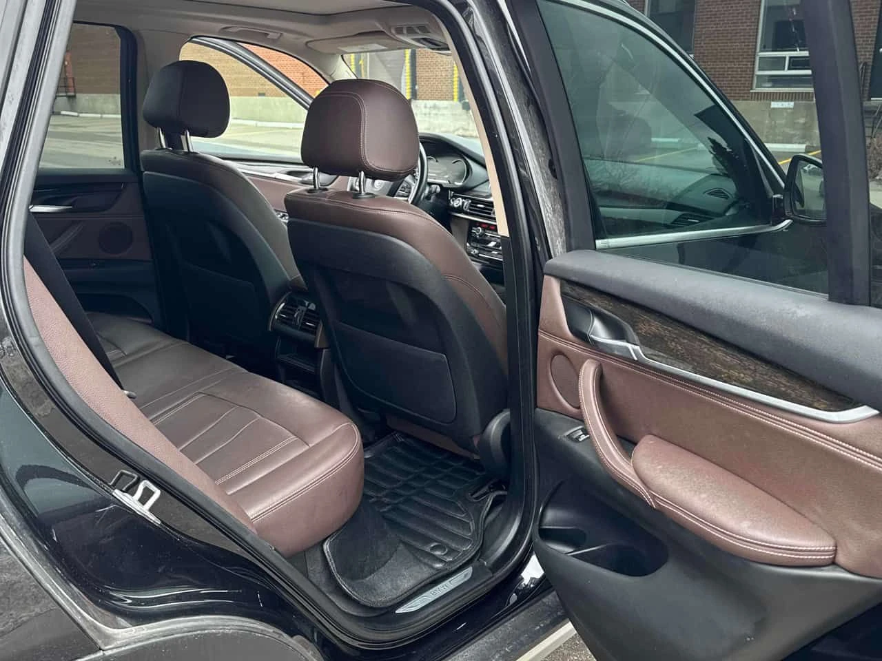 BMW X5 xDrive35d/ПАНОРАМА/ДВА КЛЮЧА , снимка 13 - Автомобили и джипове - 54229979