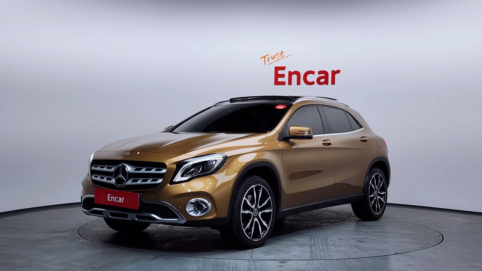 Mercedes-Benz GLA AMG Line * Подгрев * Шибедах * Blind Spot