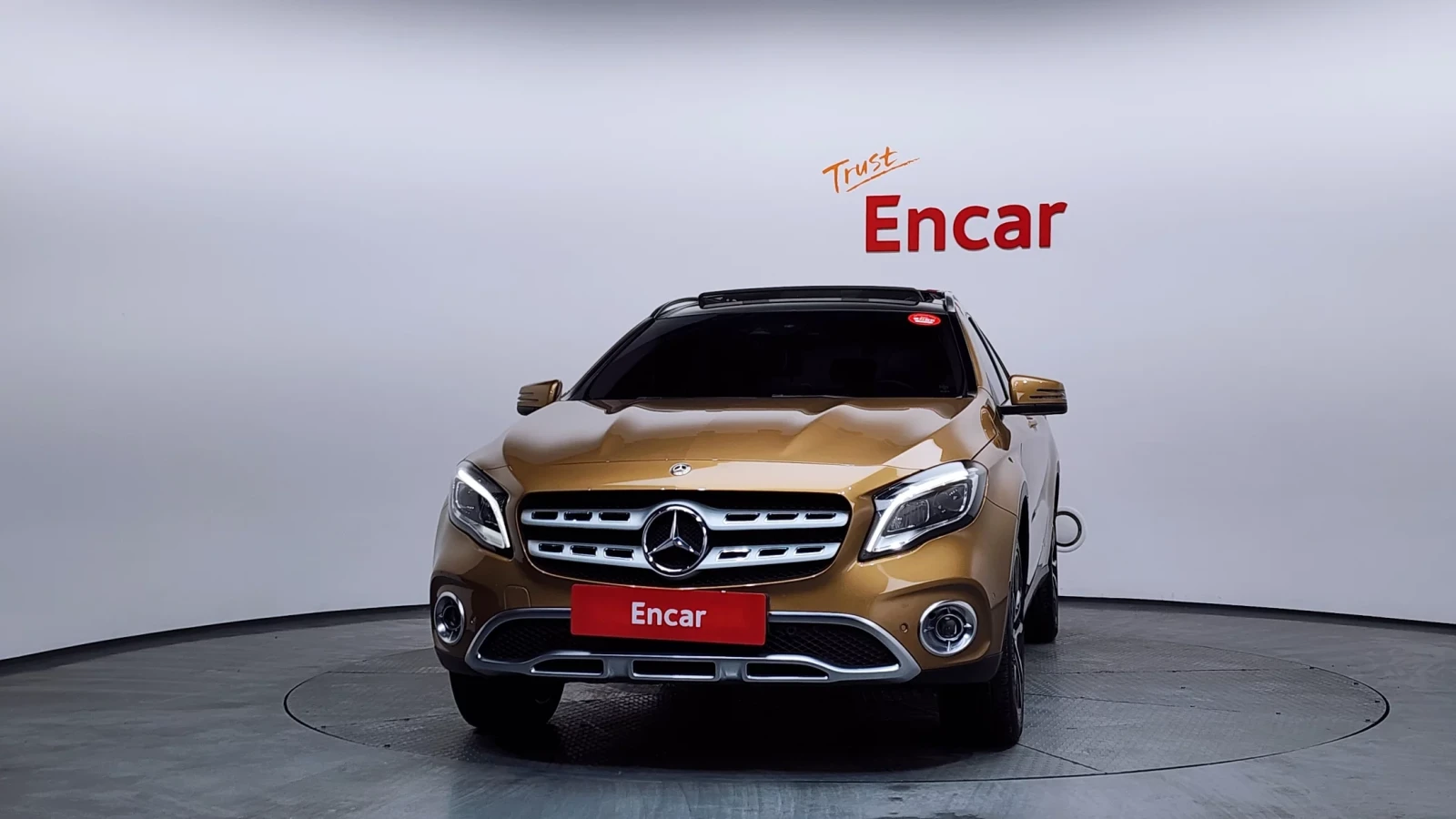 Mercedes-Benz GLA AMG Line * ������� * ������� * Blind Spot | Mobile.bg � ����������� 3