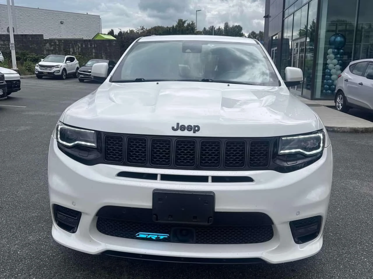 Jeep Grand cherokee SRT/ПАНОРАМА/ДИСТРОНИК, снимка 2 - Автомобили и джипове - 54809659