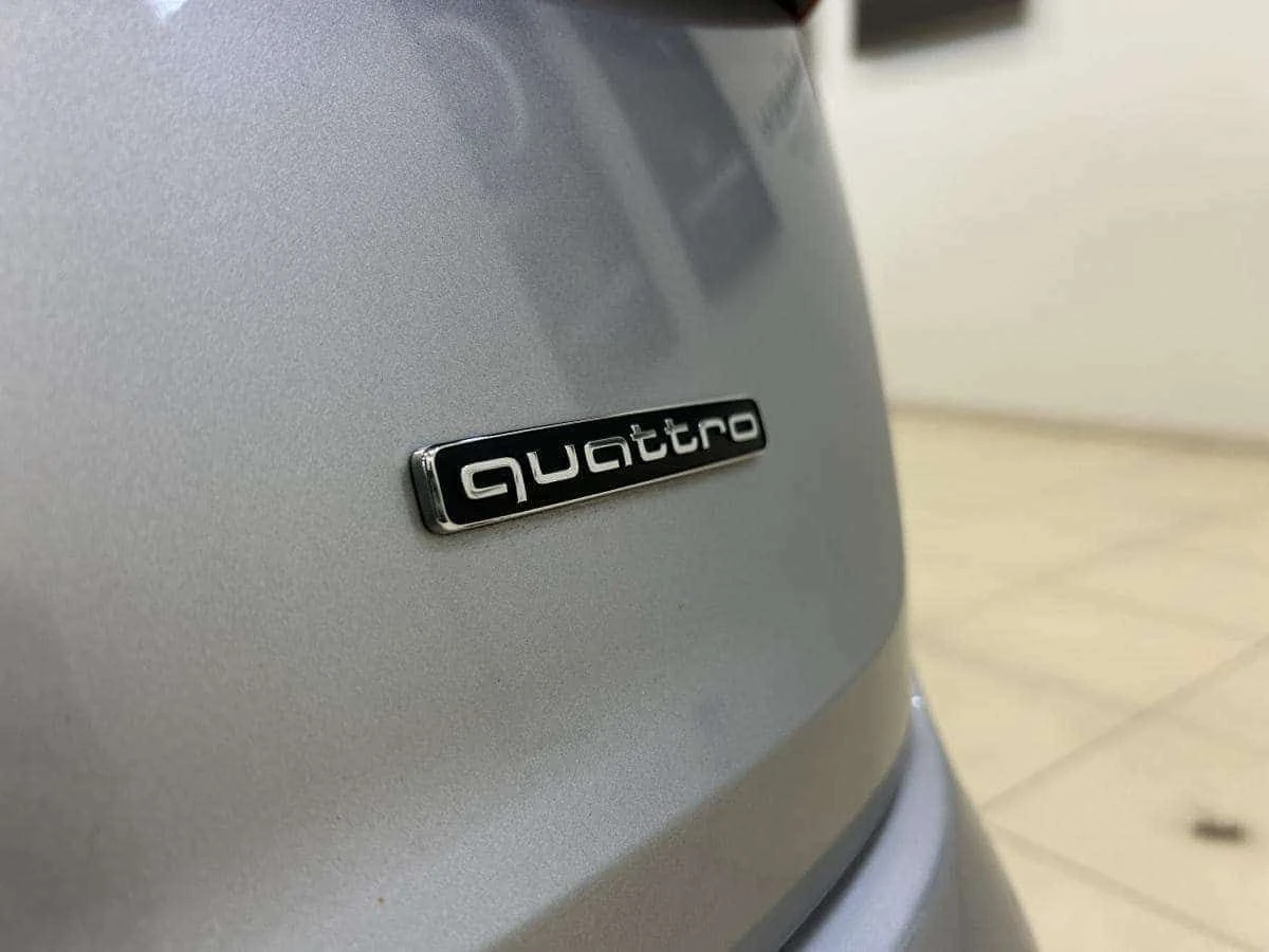 Audi Q7 * Progressiv S line hitch Nav cruise adaptatif cam, снимка 13 - Автомобили и джипове - 54869483
