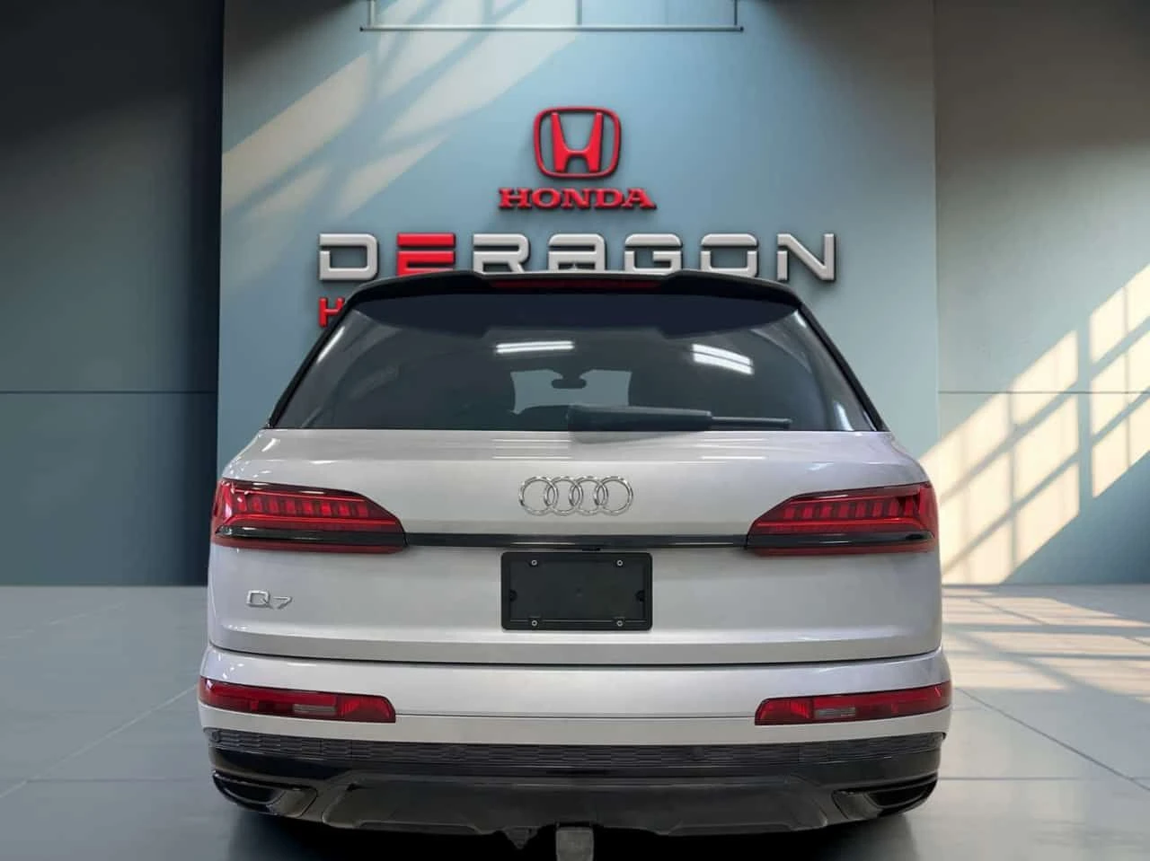 Audi Q7 * Progressiv S line hitch Nav cruise adaptatif cam, снимка 4 - Автомобили и джипове - 54869483