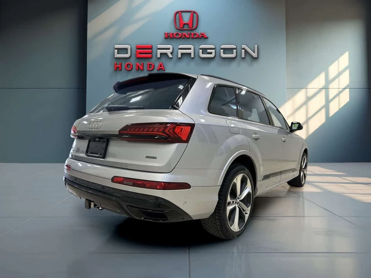 Audi Q7 * Progressiv S line hitch Nav cruise adaptatif cam, снимка 3 - Автомобили и джипове - 54869483