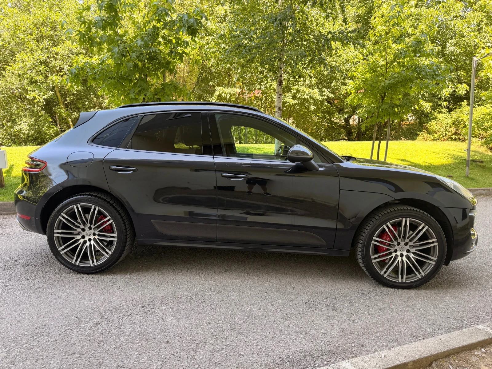 Porsche Macan TURBO / CARBON , снимка 8 - Автомобили и джипове - 55311178