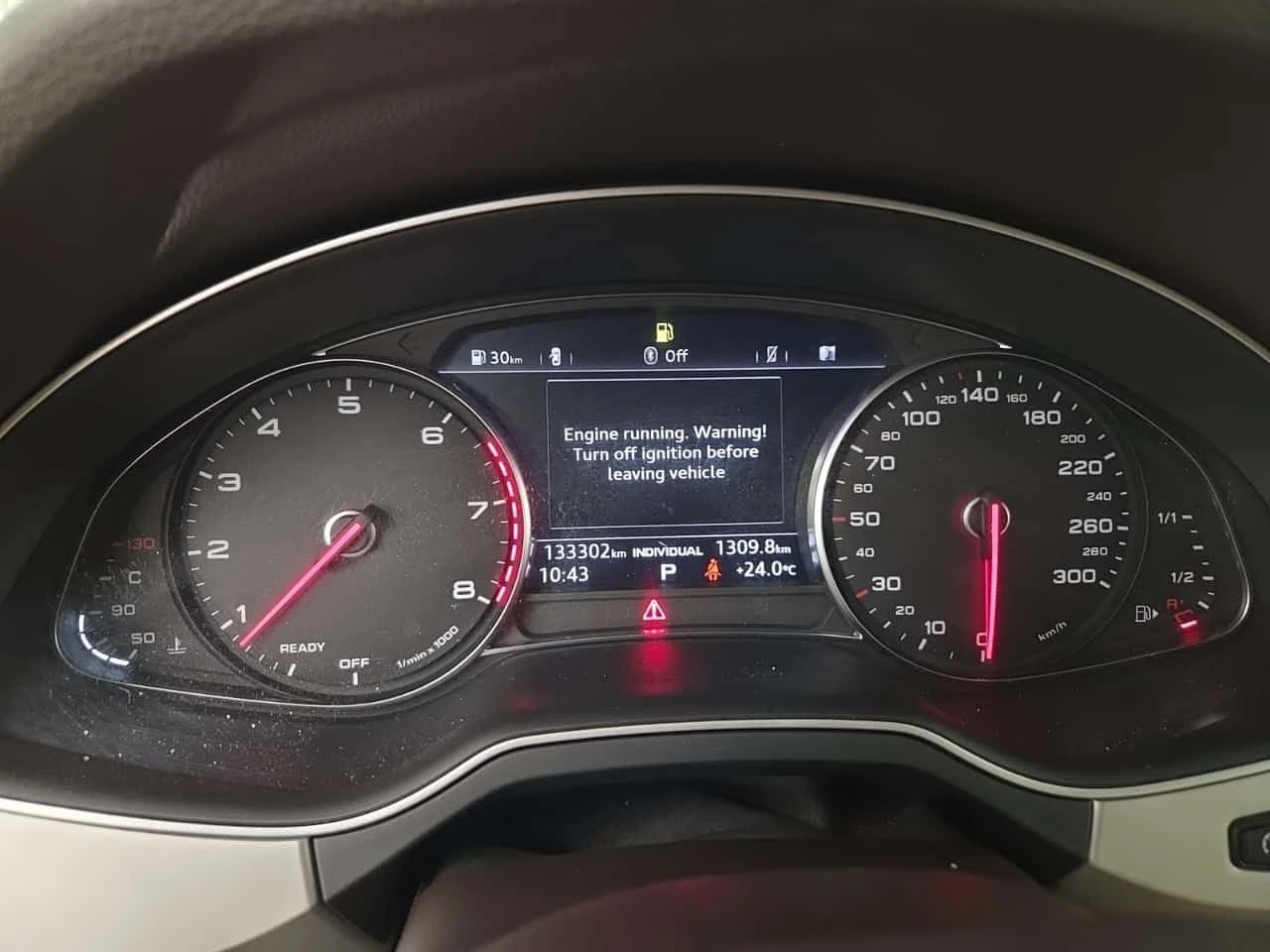 Audi Q7 * KOMFORT * CARFAX * БЕЗ ПЪРВОНАЧАЛНА ВНОСКА, снимка 9 - Автомобили и джипове - 55446485