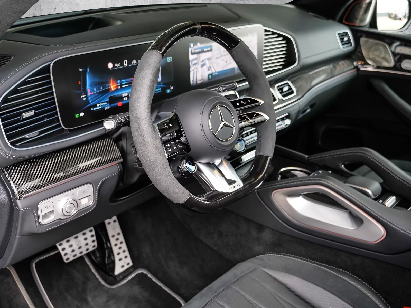 Mercedes-Benz GLS 63 AMG BRABUS 800* BURM 3D* DISTR* CARBON* KEYLESS* 360 C, снимка 12 - Автомобили и джипове - 55748858