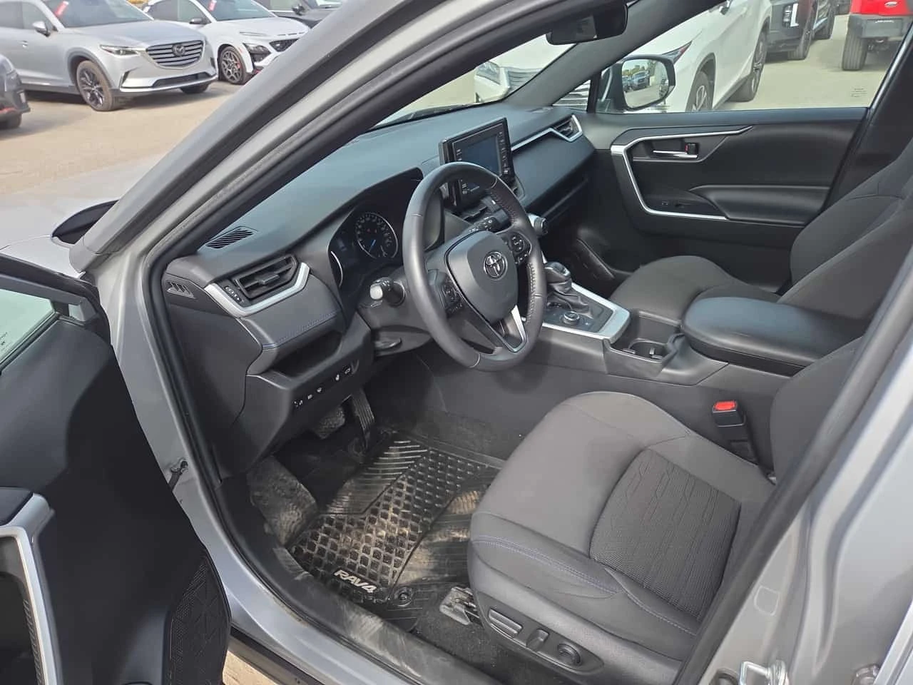 Toyota Rav4 * Hybrid SE * CARFAX * ����� �� ����������� | Mobile.bg � ����������� 5