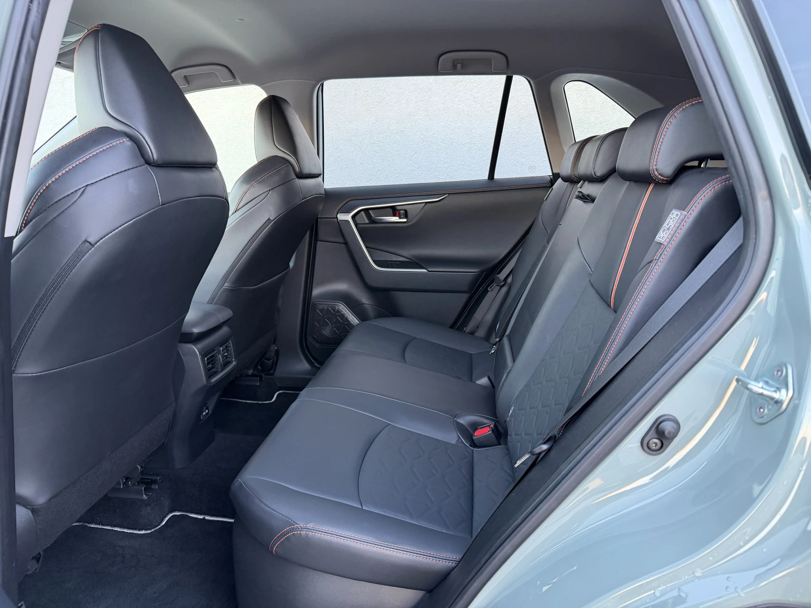 Toyota Rav4 Hybrid AWD Adventure | Mobile.bg � ����������� 12