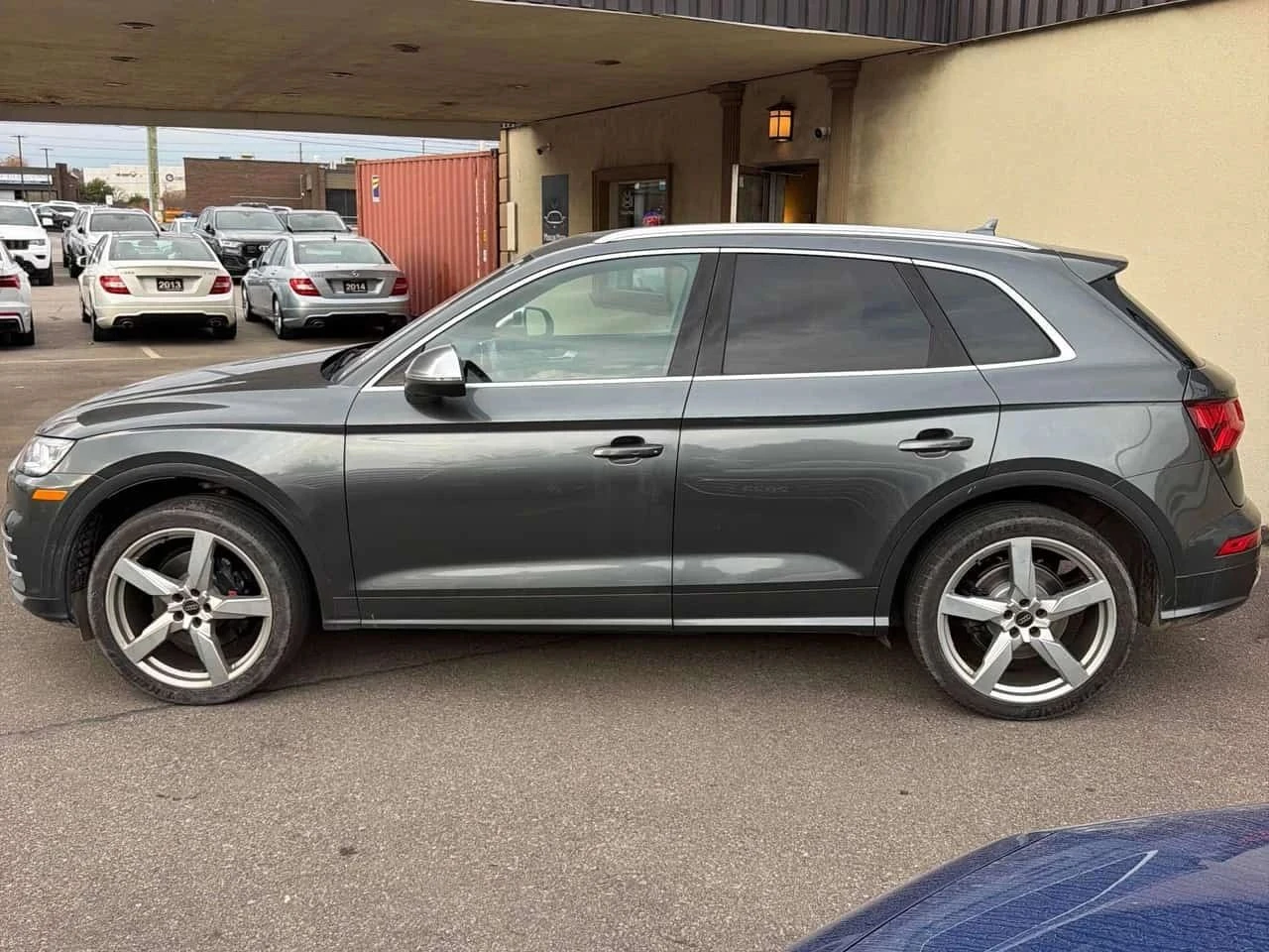 Audi SQ5, снимка 2 - Автомобили и джипове - 56730275