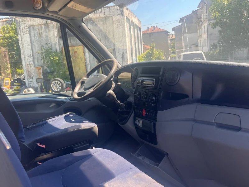 Iveco 35s15 3.0TDI 180 KC KLIMATIK, снимка 8 - Бусове и автобуси - 47658006