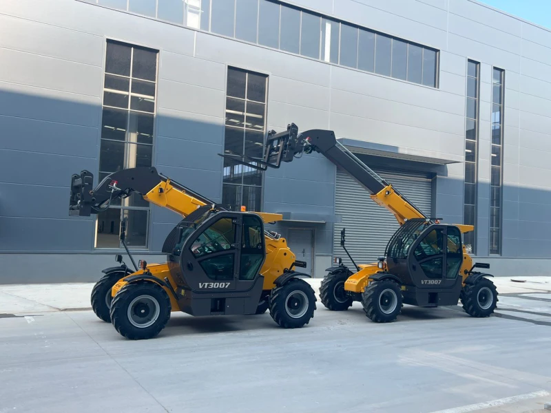 Телескопичен товарач JCB Victory 3007