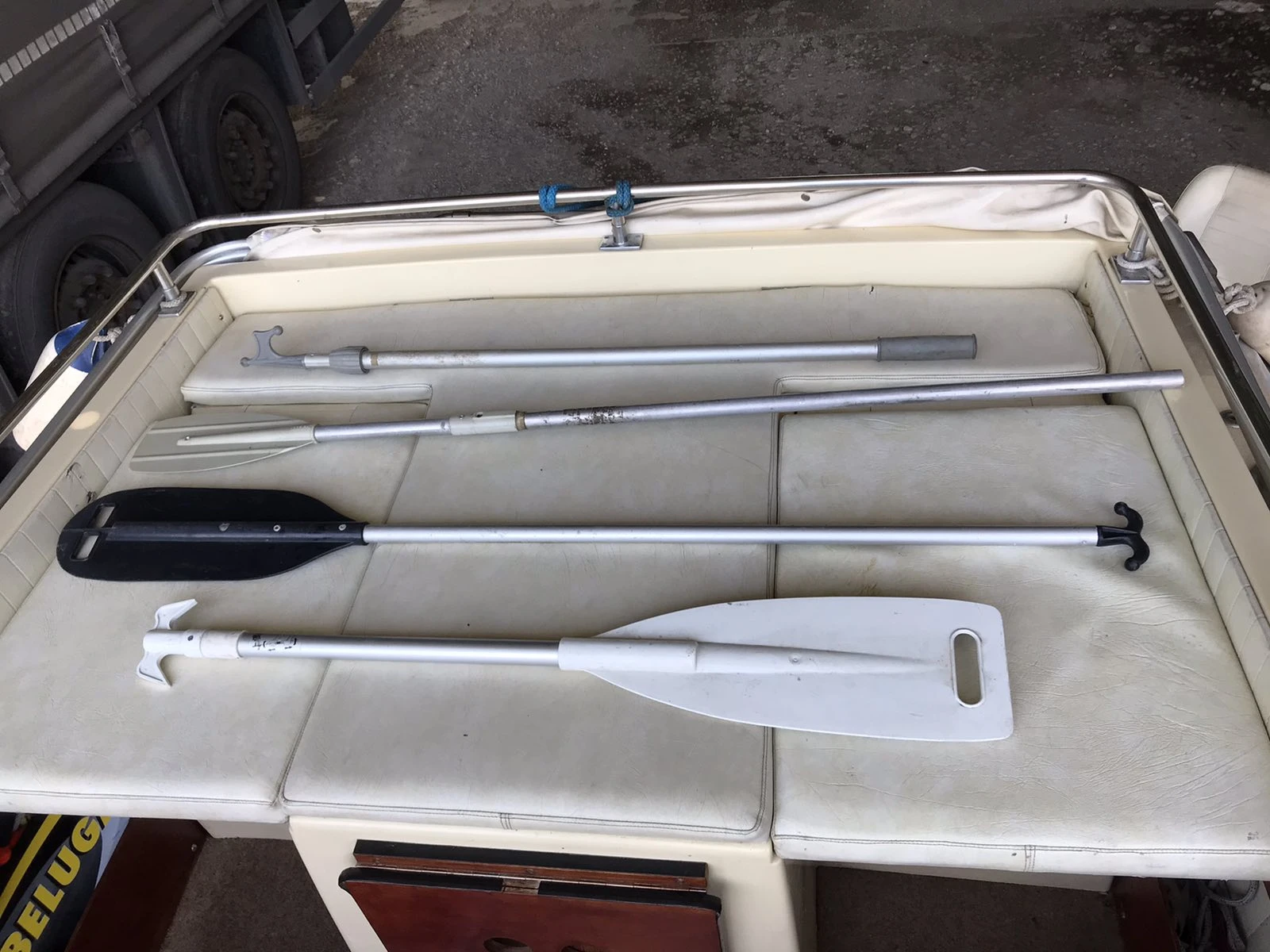   Schweizer Bateaux Sapfir | Mobile.bg   11