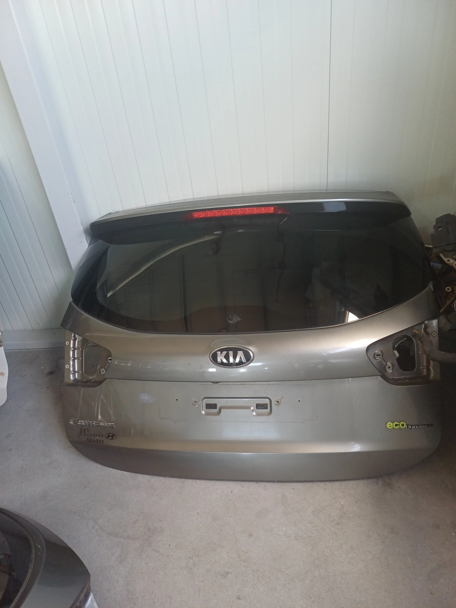����� ����� �� Kia Carens-2014�-300���� | Mobile.bg � ����������� 1