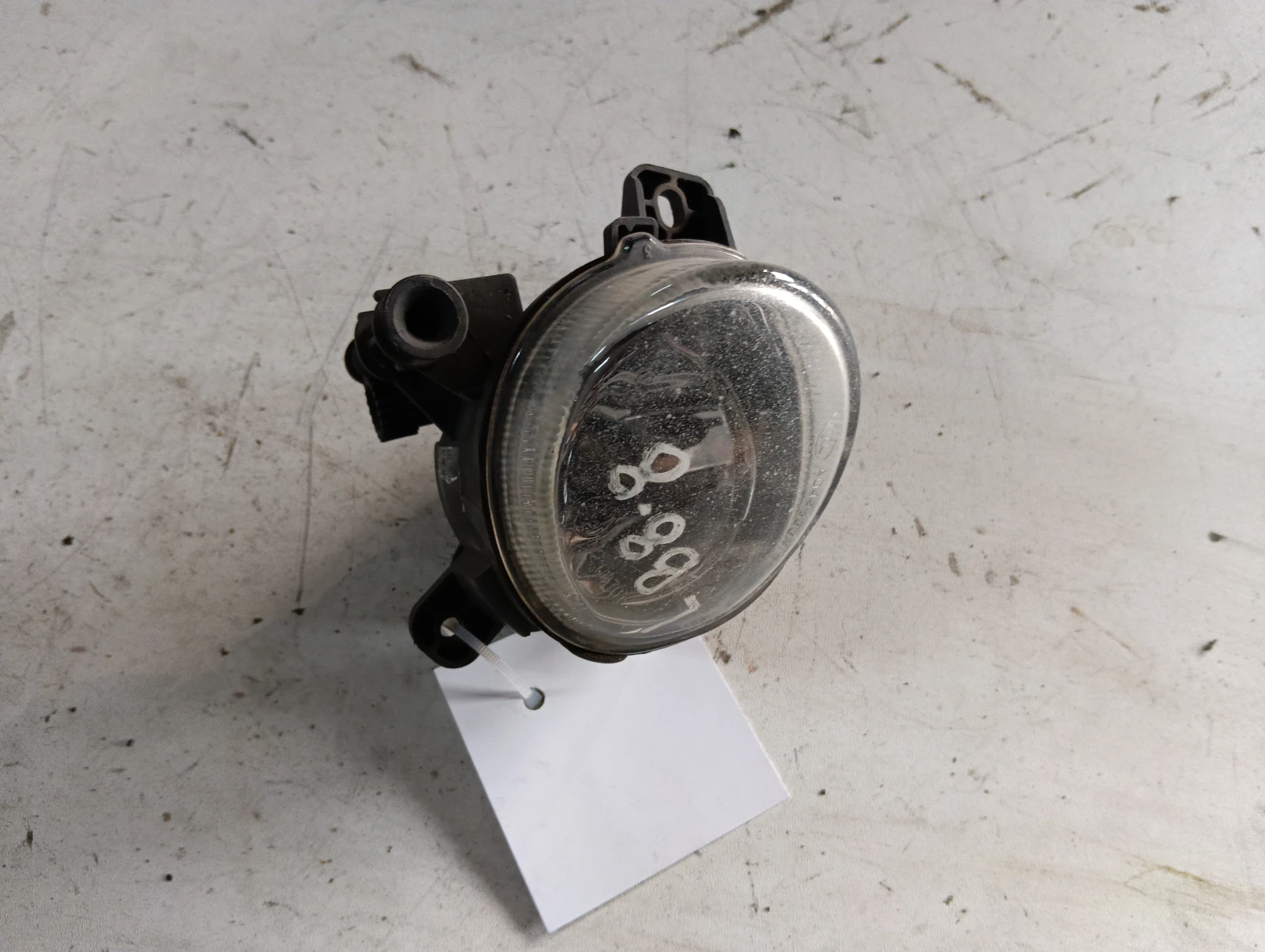 халоген ляв 8T0941699 Audi A4