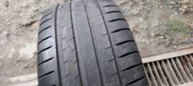 Гуми Летни 235/40R18, снимка 1