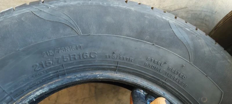 Гуми Летни 215/75R16, снимка 7 - Гуми и джанти - 31947999