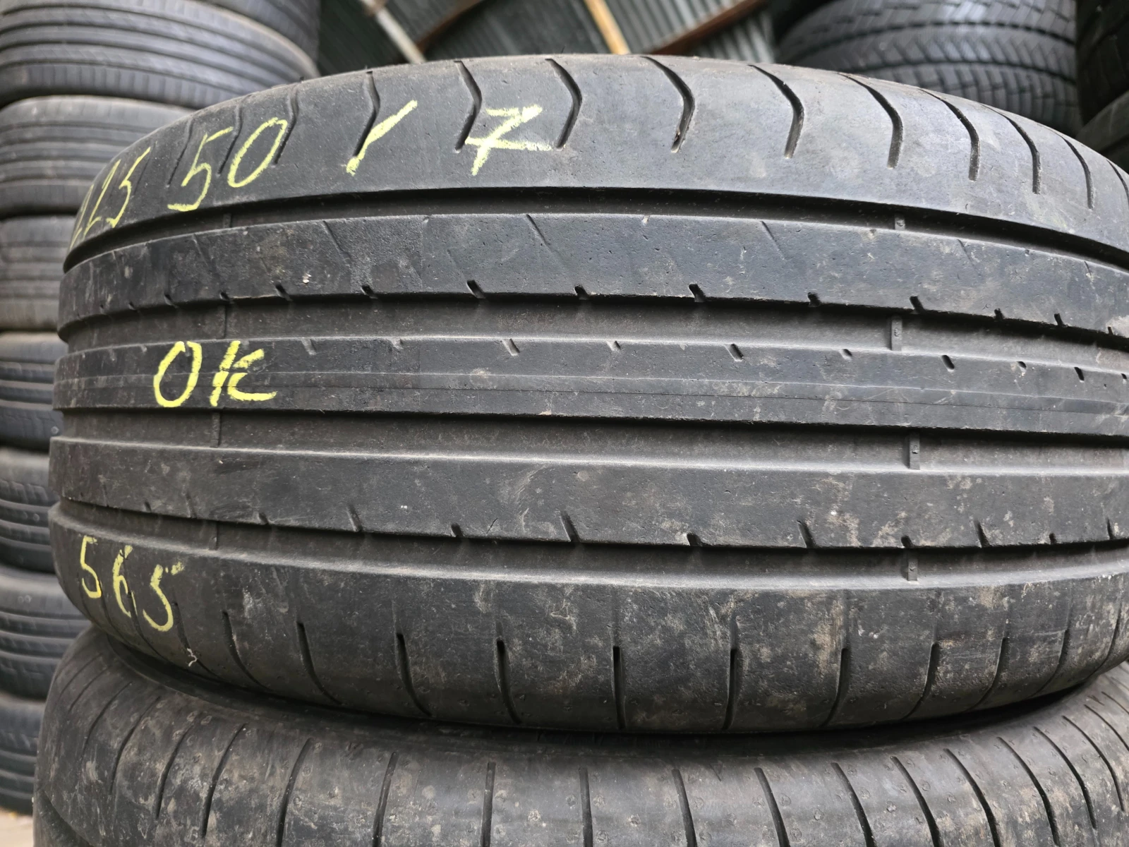 Гуми Летни 225/50R17, снимка 4 - Гуми и джанти - 54001367