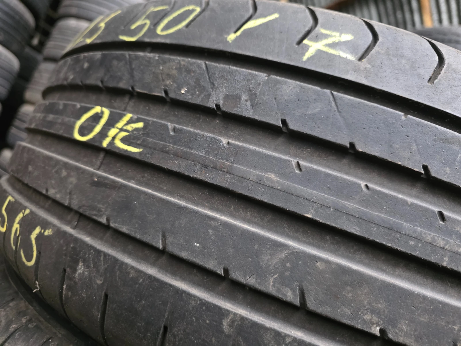 Гуми Летни 225/50R17, снимка 2 - Гуми и джанти - 54001367