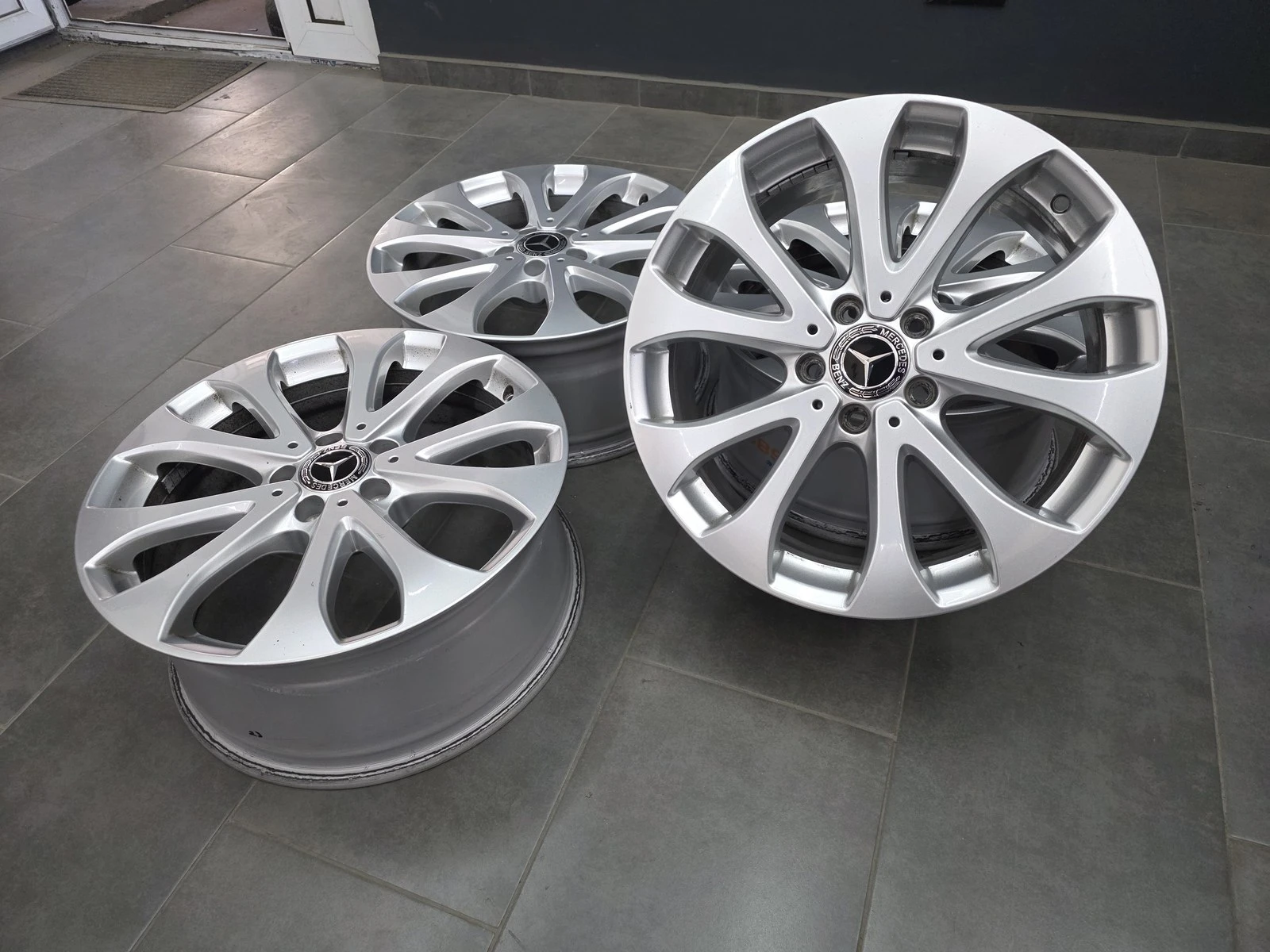 Джанти за Mercedes-Benz, снимка 2 - Гуми и джанти - 56718066