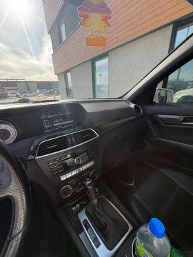 Mercedes-Benz C 350 * ПОДГРЕВ* KEYLESS* PANO* , снимка 8