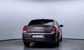 Обява за продажба на Chrysler 300c 3.6 91000км ~19 500 лв. - изображение 3