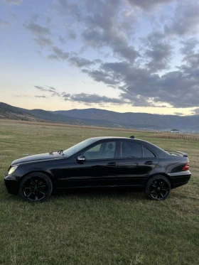 Mercedes-Benz C 200, снимка 3