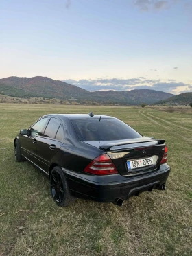 Mercedes-Benz C 200, снимка 4