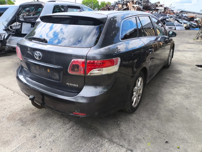 Toyota Avensis 2.2D Cat, снимка 5 - Автомобили и джипове - 39858167