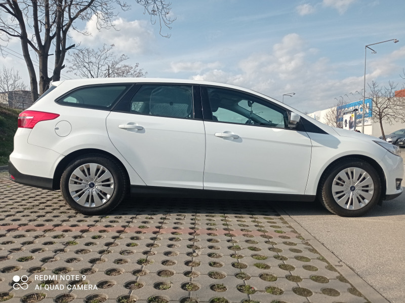 Ford Focus  Wagon facelift 1.6 (125 кс) , снимка 6 - Автомобили и джипове - 44796509