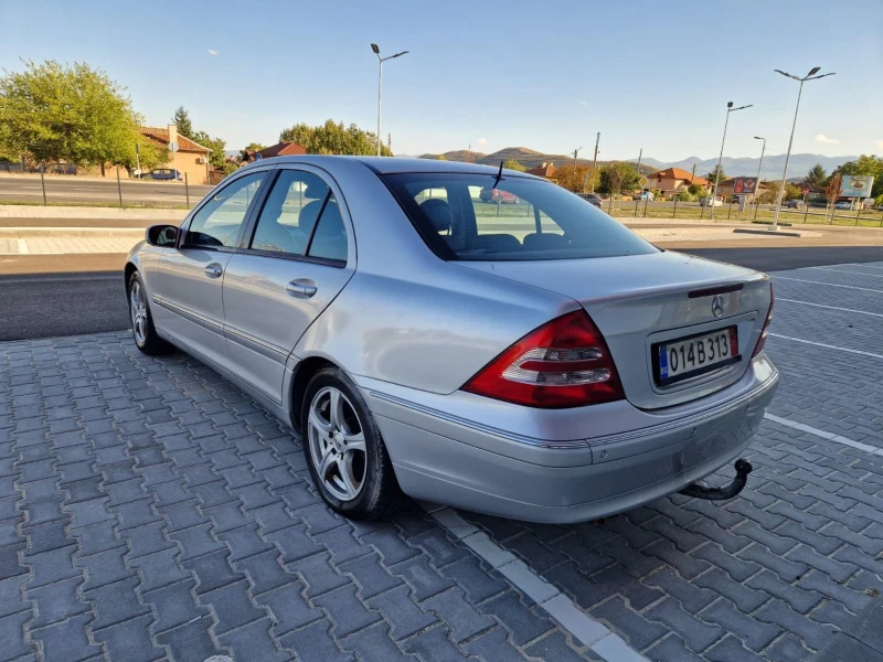 Mercedes-Benz C 320 3.2 / АВАНГАРД , снимка 4 - Автомобили и джипове - 47500465