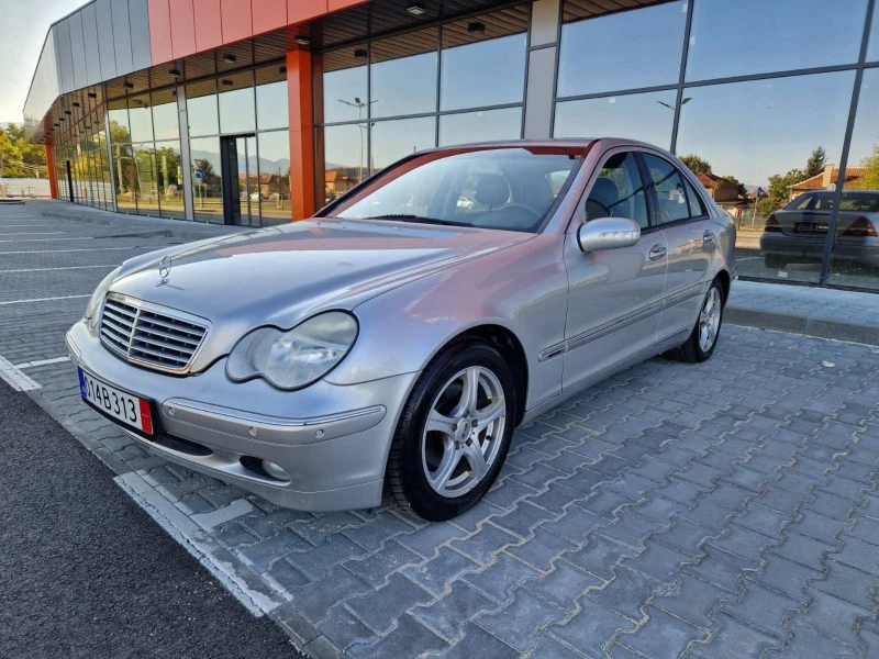 Mercedes-Benz C 320 3.2 / АВАНГАРД , снимка 3 - Автомобили и джипове - 47500465