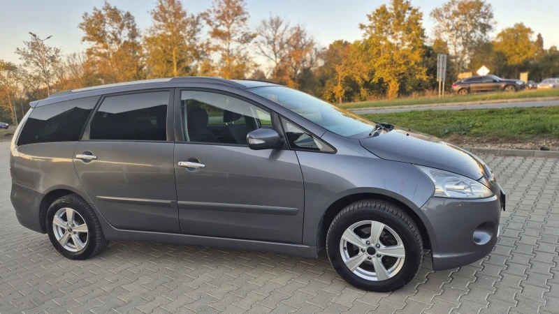 Mitsubishi Grandis 2.0TDI, снимка 7 - Автомобили и джипове - 47601302