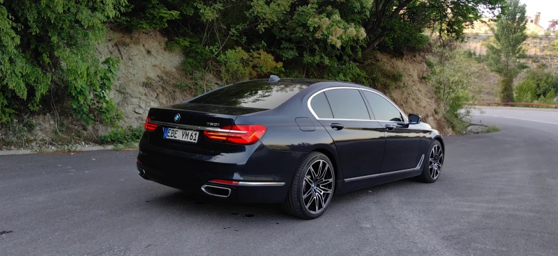 BMW 750 LI, снимка 5 - Автомобили и джипове - 48261675