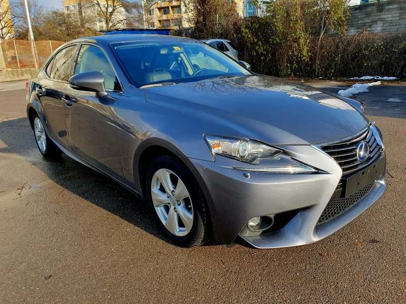 Lexus IS 300 h, , SWISS, снимка 3 - Автомобили и джипове - 48388115