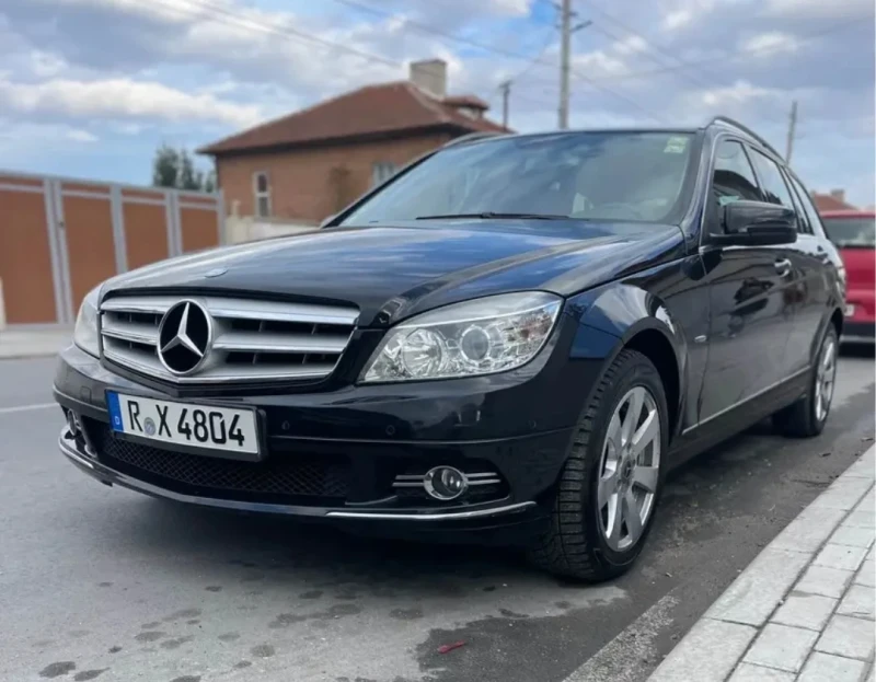 Mercedes-Benz C 180, снимка 1 - Автомобили и джипове - 48529828