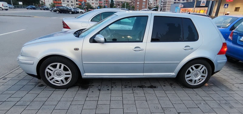 VW Golf 1.6 Бензин/Газ, снимка 3 - Автомобили и джипове - 49321190