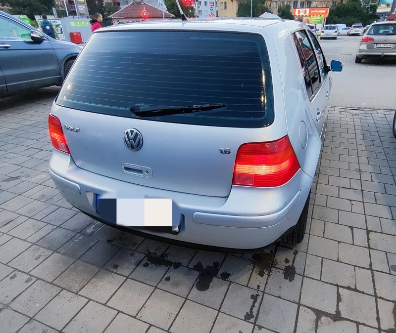 VW Golf 1.6 Бензин/Газ, снимка 4 - Автомобили и джипове - 49321190