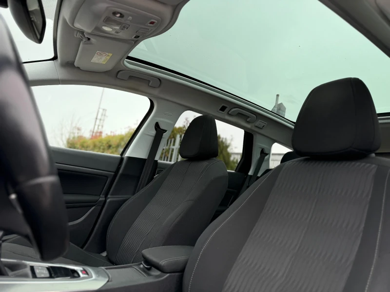Peugeot 308 2.0HDI 150кс. EURO5, снимка 11 - Автомобили и джипове - 53053636