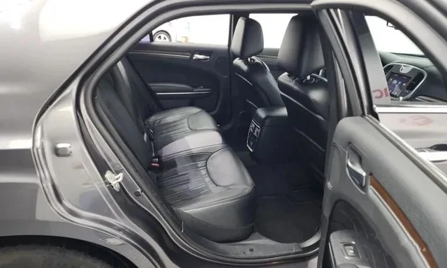 Chrysler 300c 3.6 91000км - изображение 10