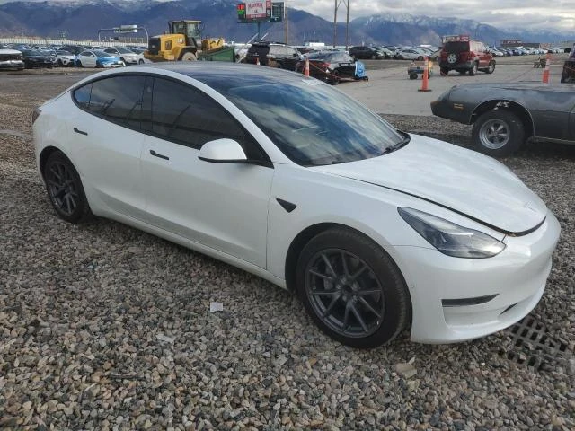 Tesla Model 3, снимка 4 - Автомобили и джипове - 54559146