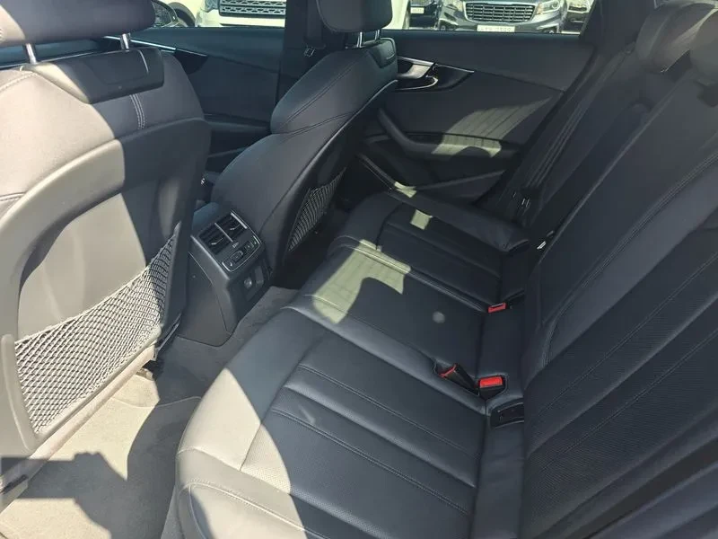 Audi A4 35 Tdi Quattro Premium, снимка 10 - Автомобили и джипове - 56514951